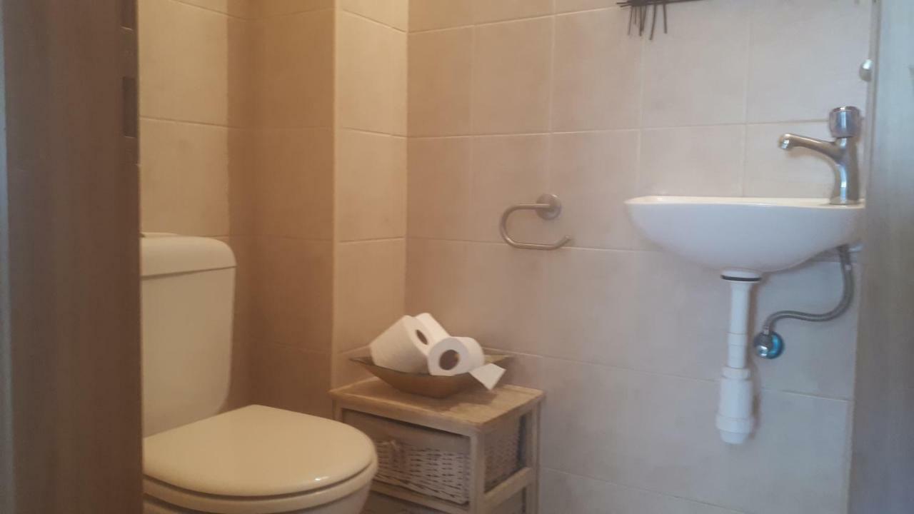 Apartment 2 Bedrooms Central Location 아슈도드 외부 사진
