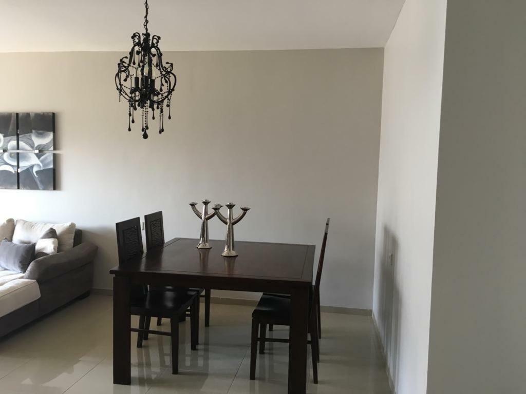 Apartment 2 Bedrooms Central Location 아슈도드 외부 사진